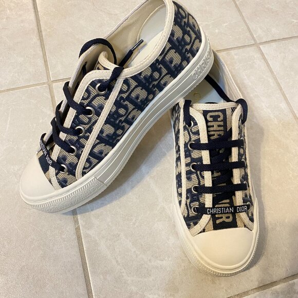 DIOR Oblique Walk N’ Dior Sneakers - Picture 2 of 8